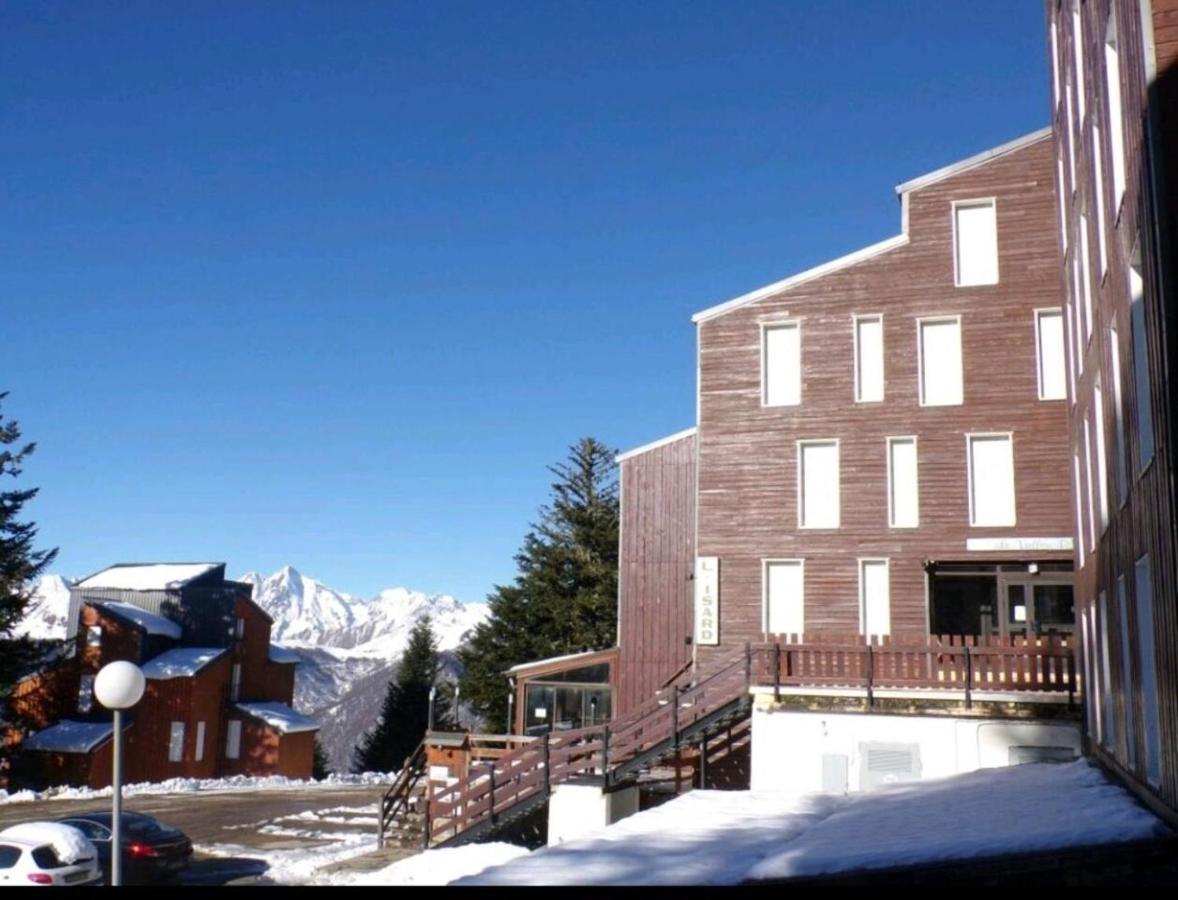 Appartement Le Petit Nid Rouge Ustou